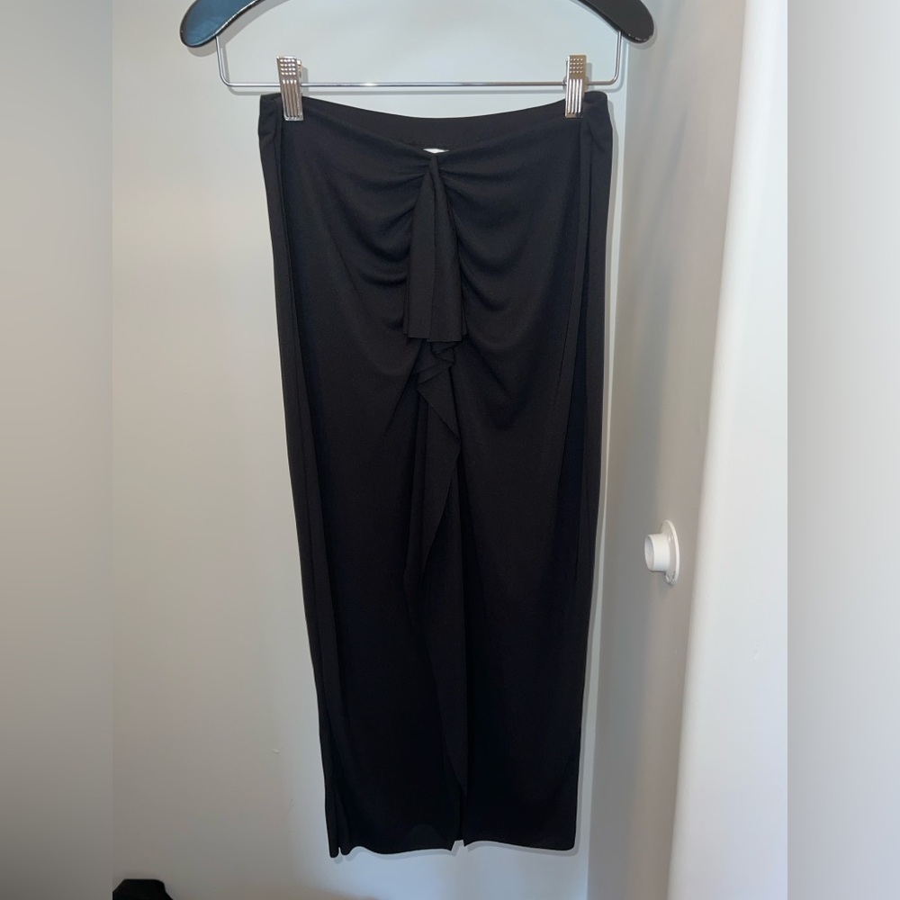 H&M Black Skirt
